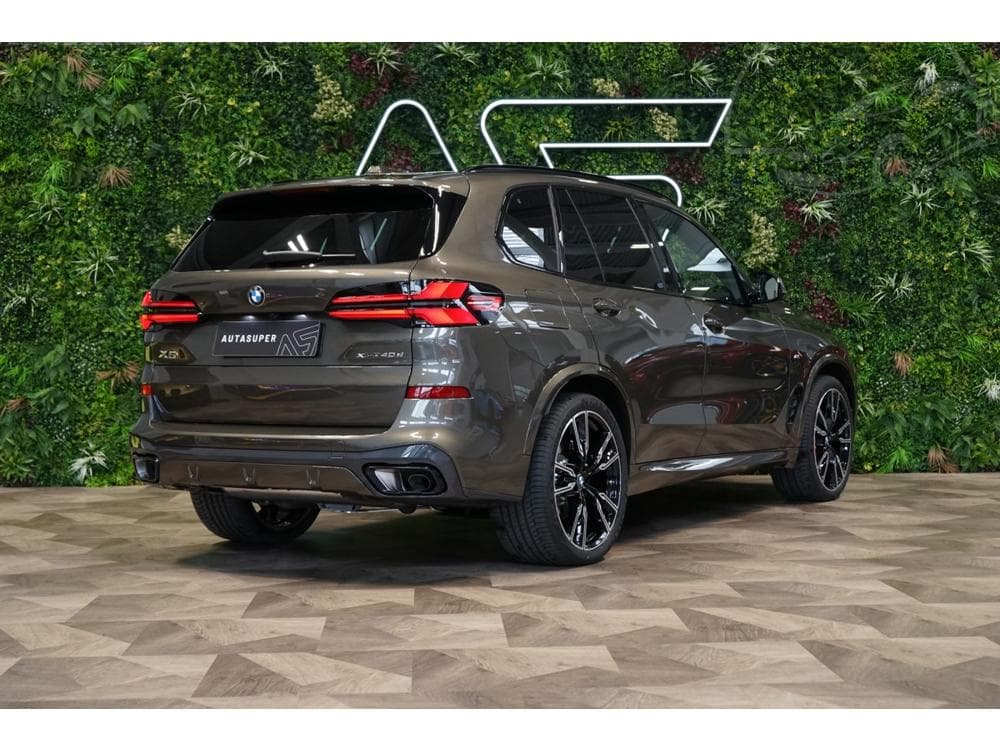 2025 BMW X5 - 13