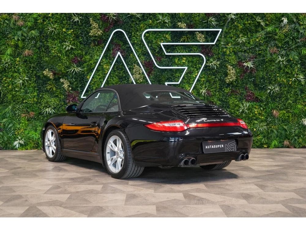 2009 Porsche 911 - 13