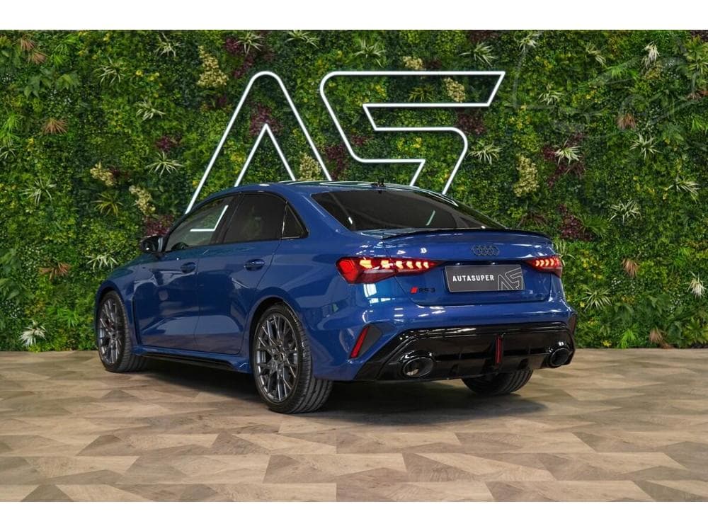 2025 Audi RS3 - 9