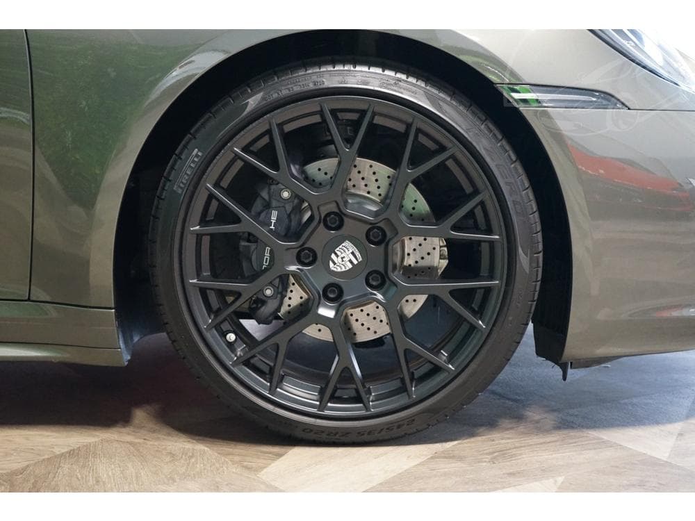 2021 Porsche 911 - 21