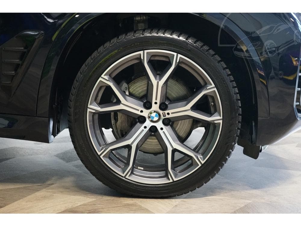 2024 BMW X5 - 16