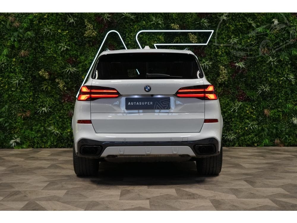 2023 BMW X5 - 16