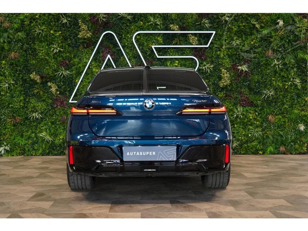 2025 BMW 7-SERIES - 16