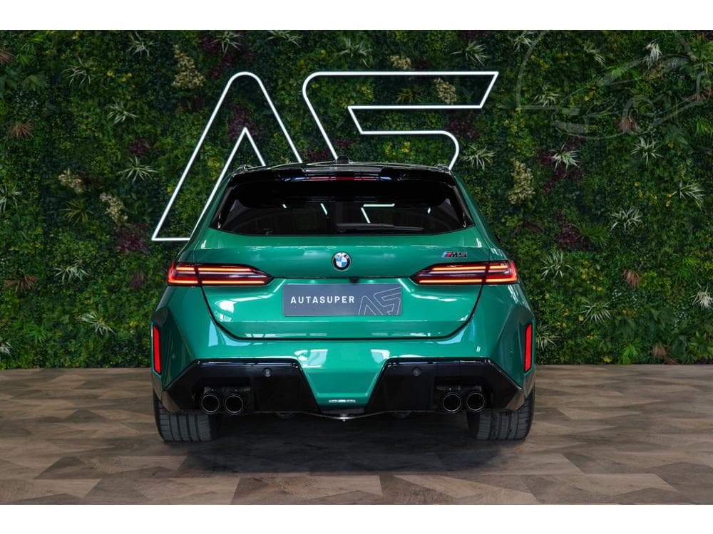 2025 BMW M5 - 16