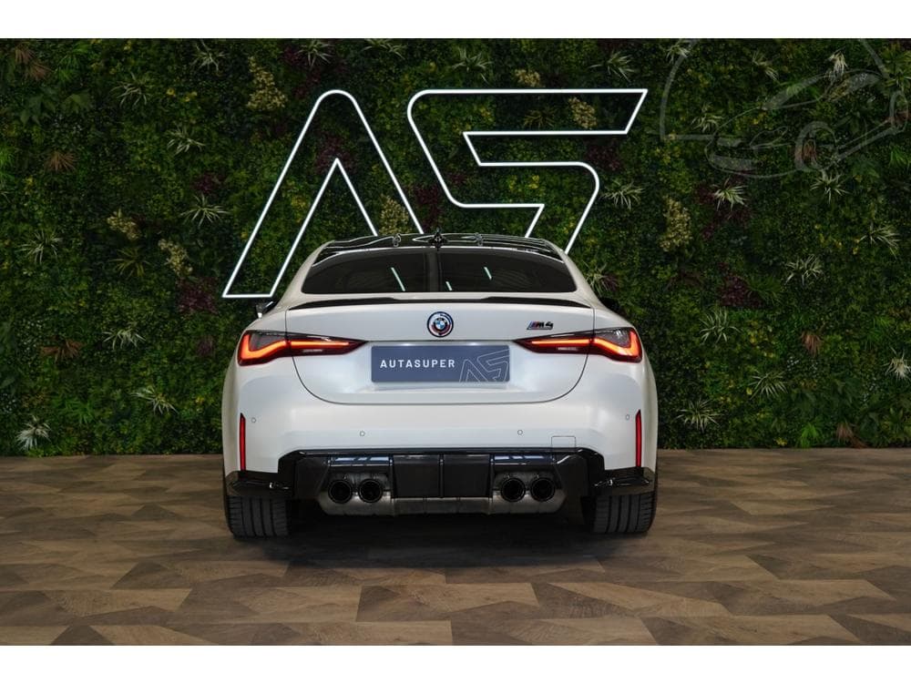 2022 BMW M4 - 16