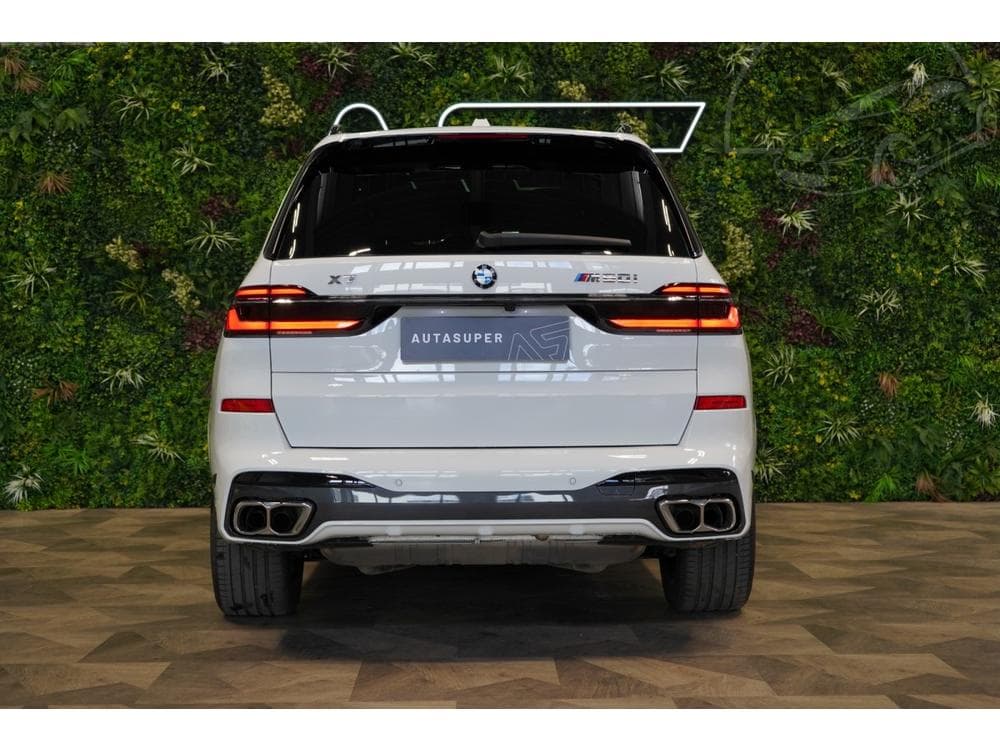 2024 BMW X7 - 11