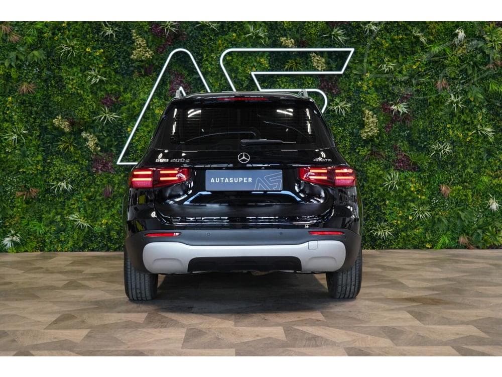 2024 Mercedes-Benz GLB - 11