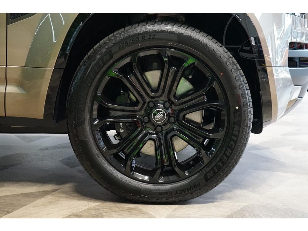 2025 Land Rover DEFENDER - 25