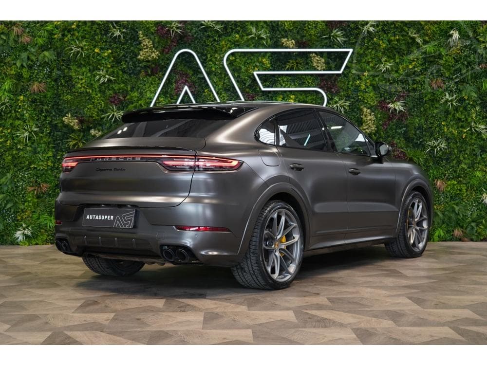 2020 Porsche CAYENNE - 13