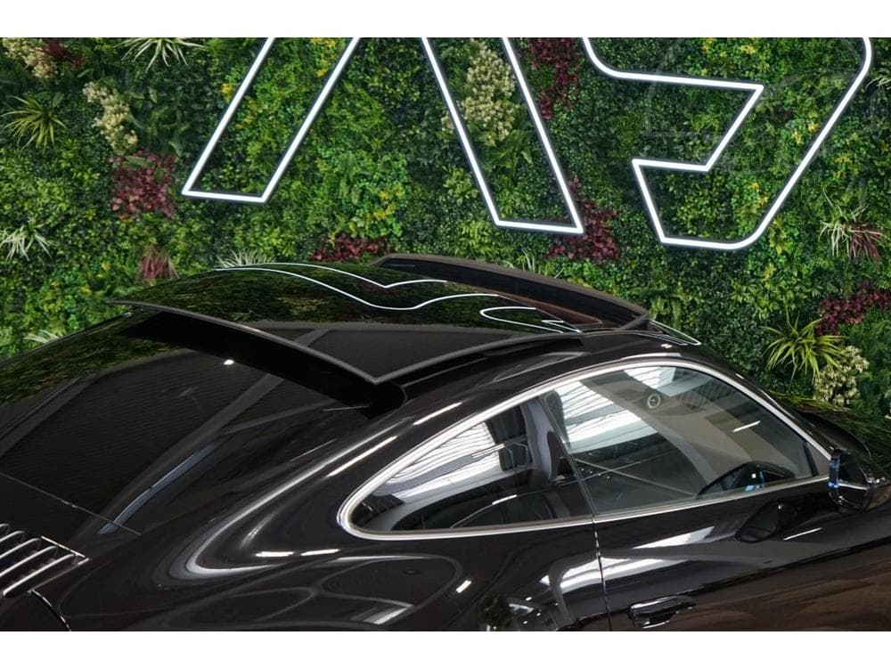2020 Porsche 911 - 22