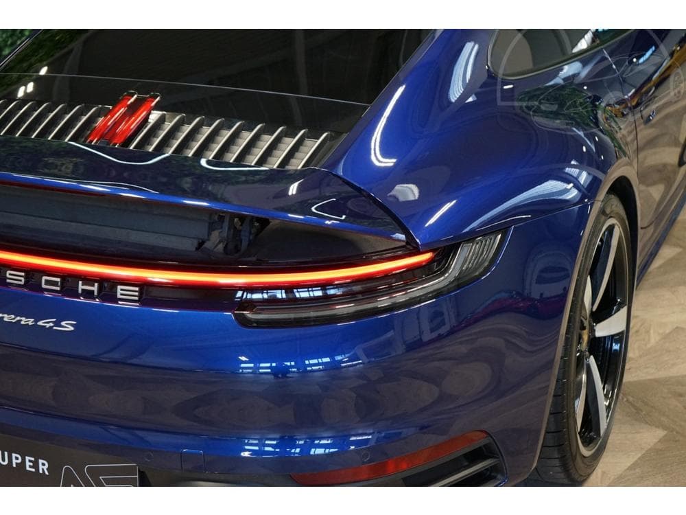 2020 Porsche 911 - 22
