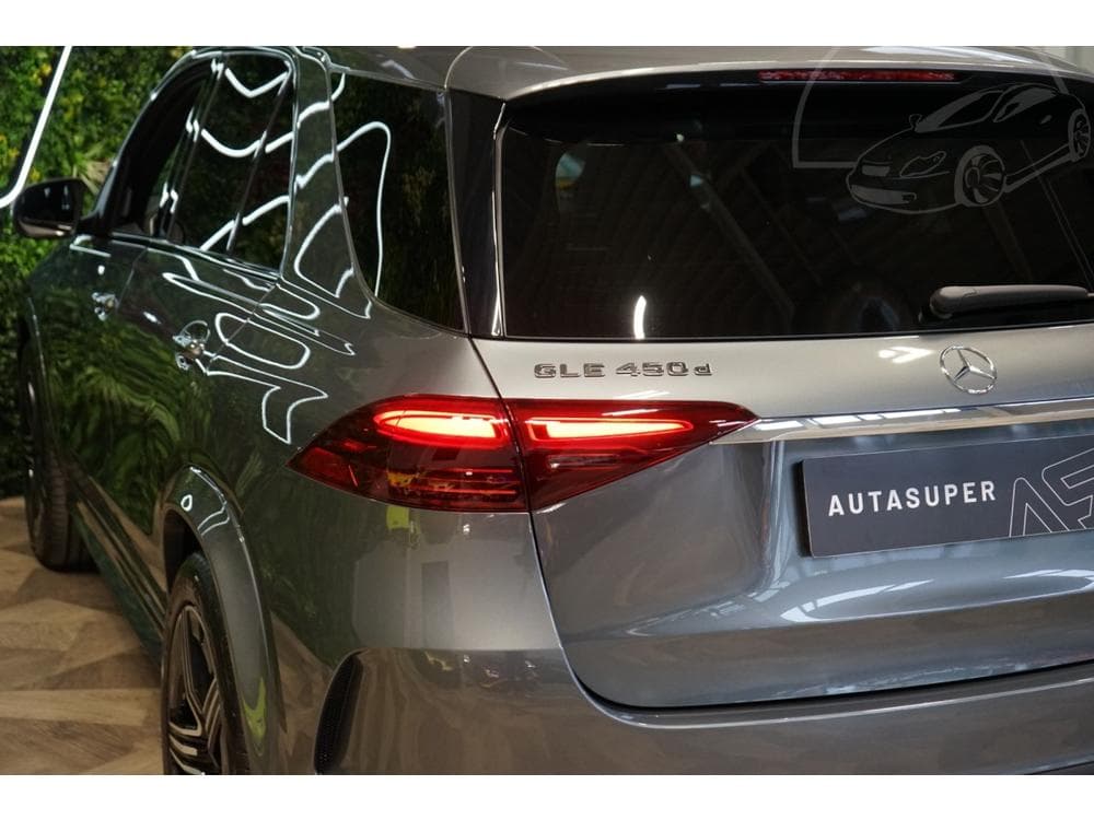 2025 Mercedes-Benz GLE - 22