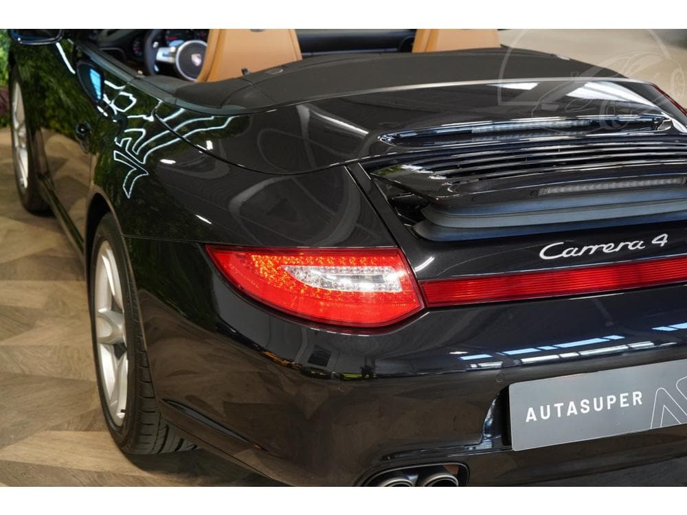 2009 Porsche 911 - 22