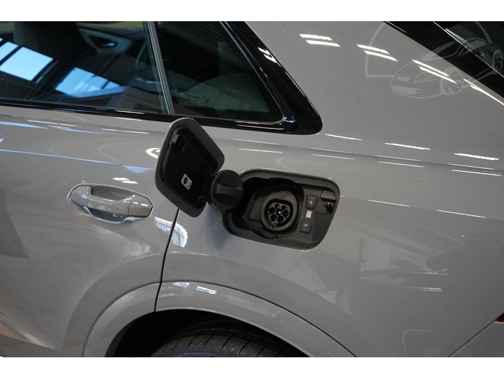 2026 Audi Q8 - 25