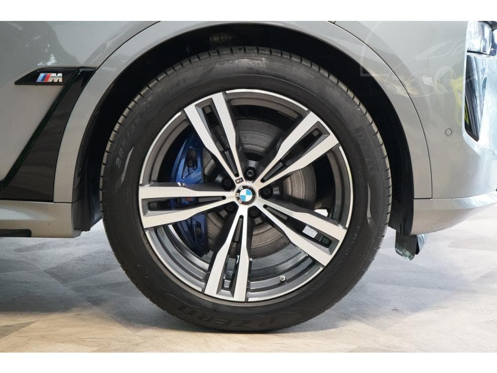 2024 BMW X7 - 17