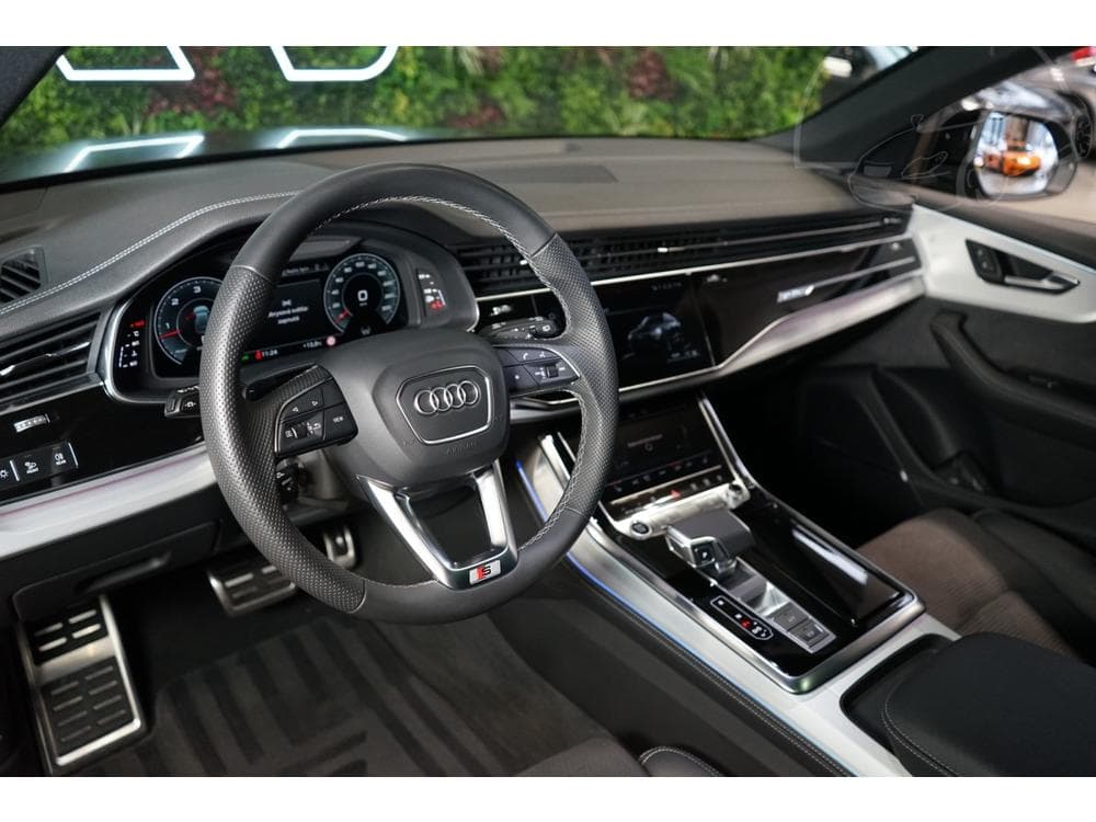 2024 Audi Q8 - 28