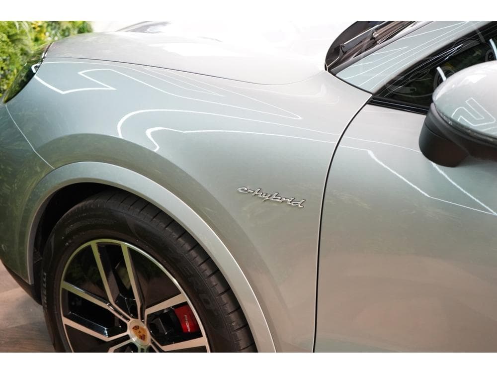 2024 Porsche CAYENNE - 19