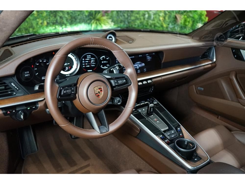 2020 Porsche 911 - 31