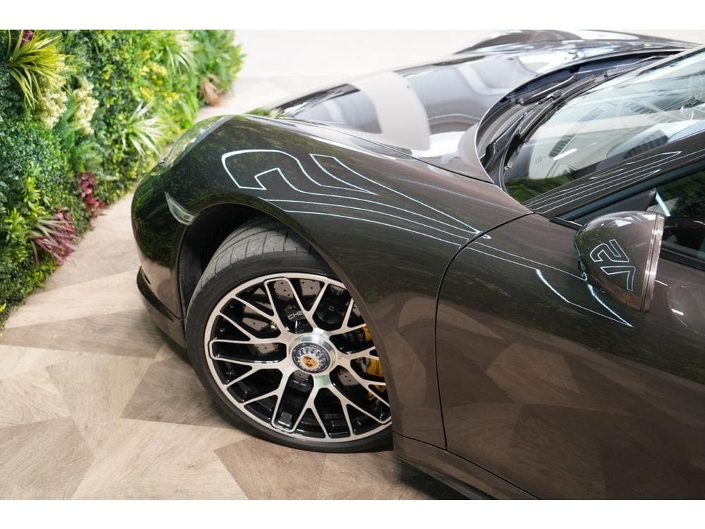 2015 Porsche 911 - 31