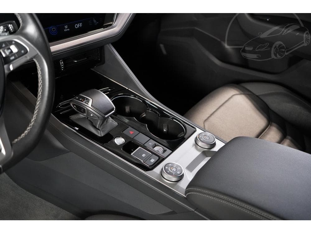 2020 Volkswagen TOUAREG - 21
