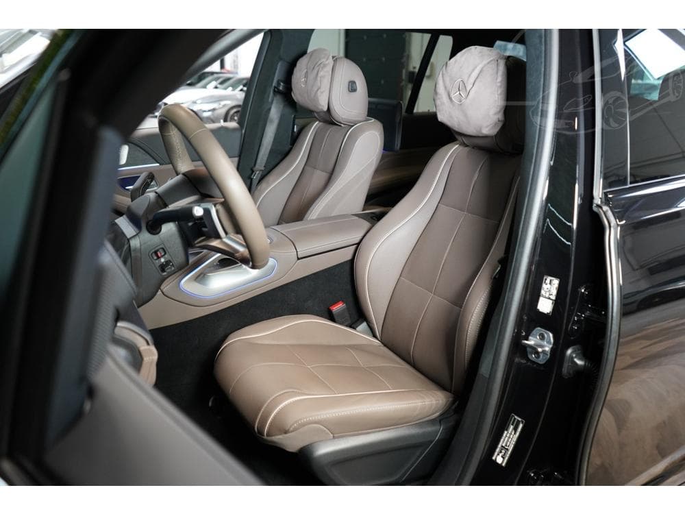 2025 Mercedes-Benz GLS - 21