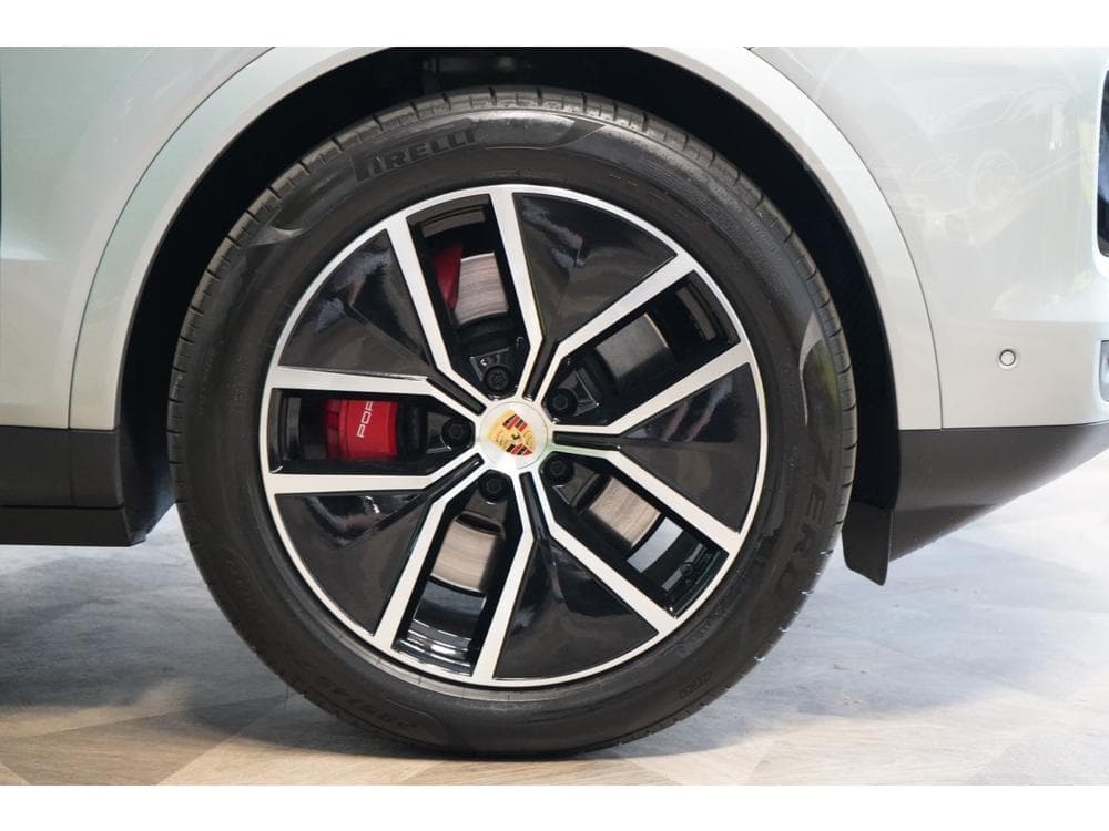 2024 Porsche CAYENNE - 21