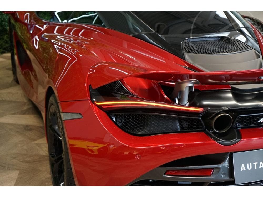2020 McLaren 720S - 45