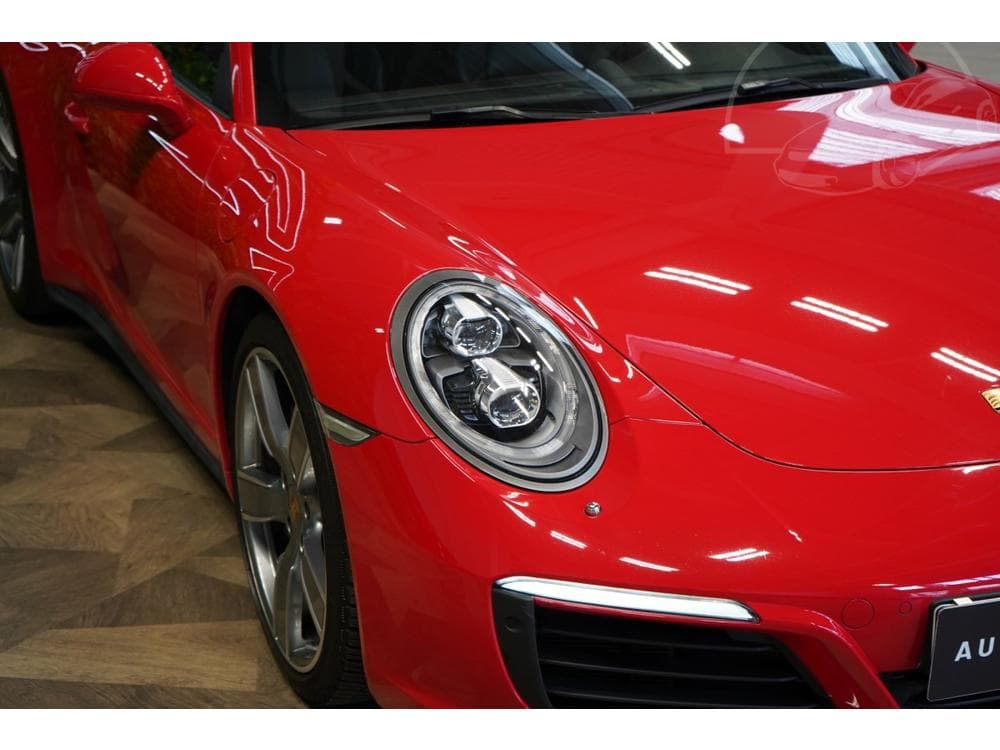 2016 Porsche 911 - 23