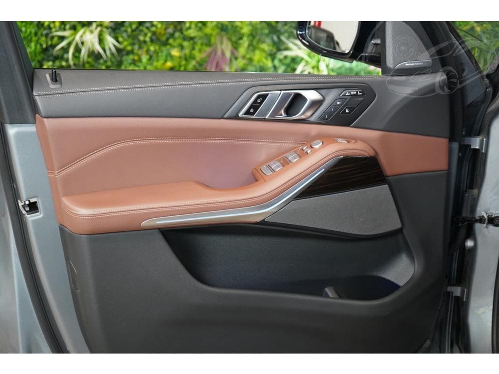 2024 BMW X7 - 23