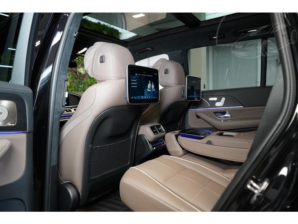 2025 Mercedes-Benz GLS - 23