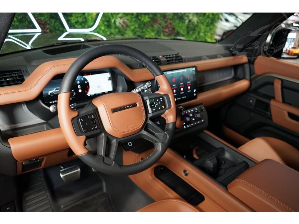 2025 Land Rover DEFENDER - 49