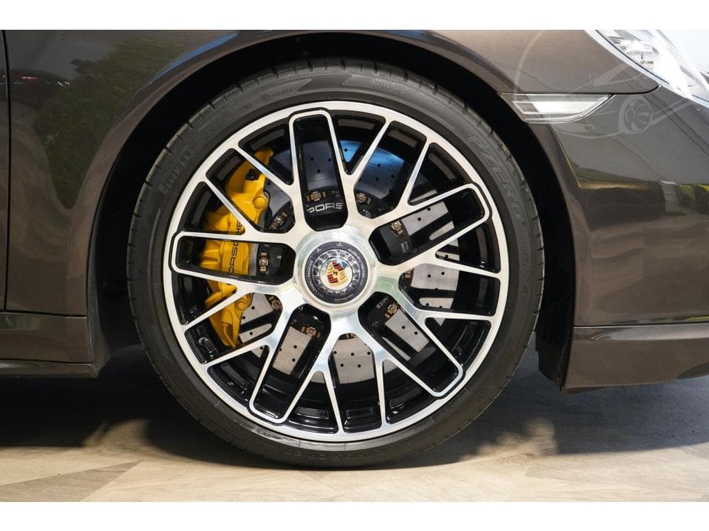 2015 Porsche 911 - 37
