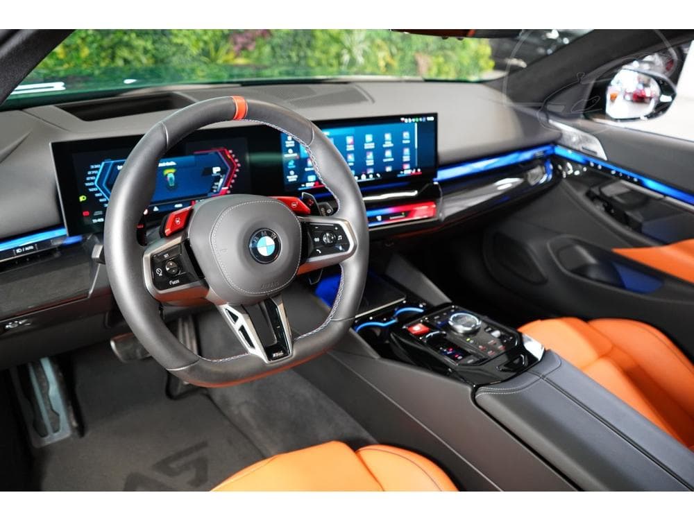 2025 BMW M5 - 37