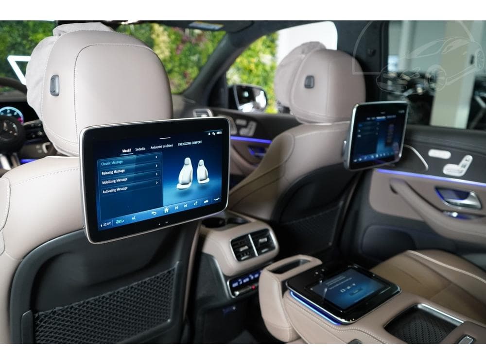 2025 Mercedes-Benz GLS - 25