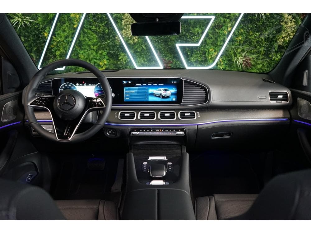 2025 Mercedes-Benz GLE - 40