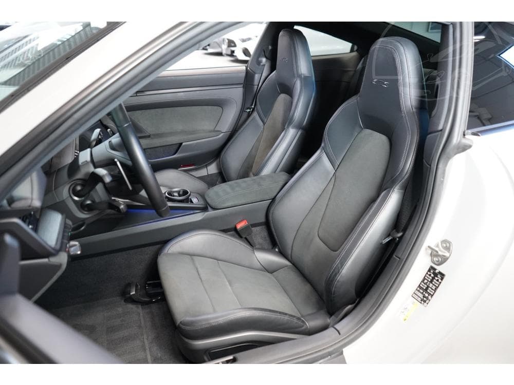 2024 Porsche 911 - 29