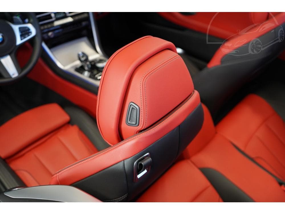 2020 BMW 8-SERIES - 33