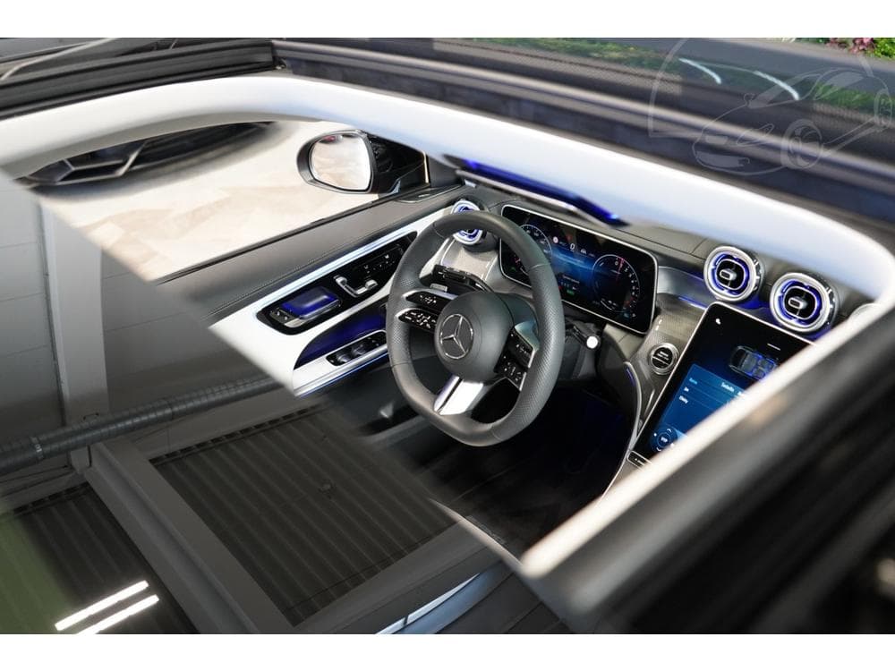 2025 Mercedes-Benz GLC - 33