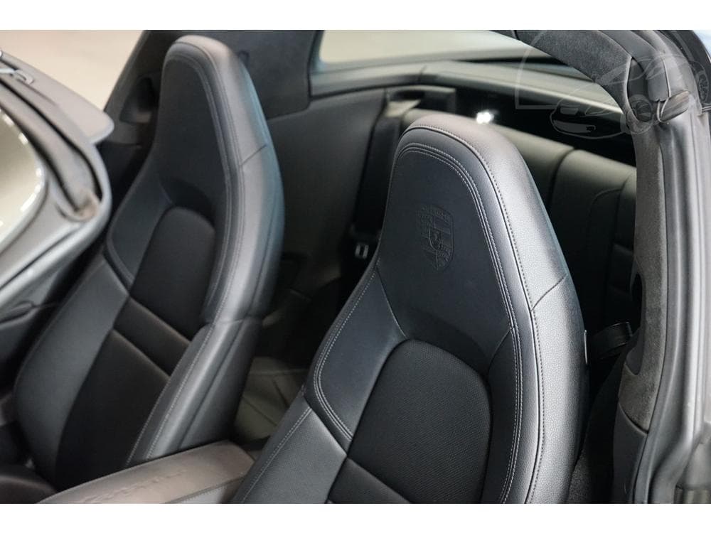 2021 Porsche 911 - 73