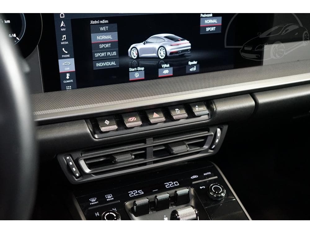 2020 Porsche 911 - 55