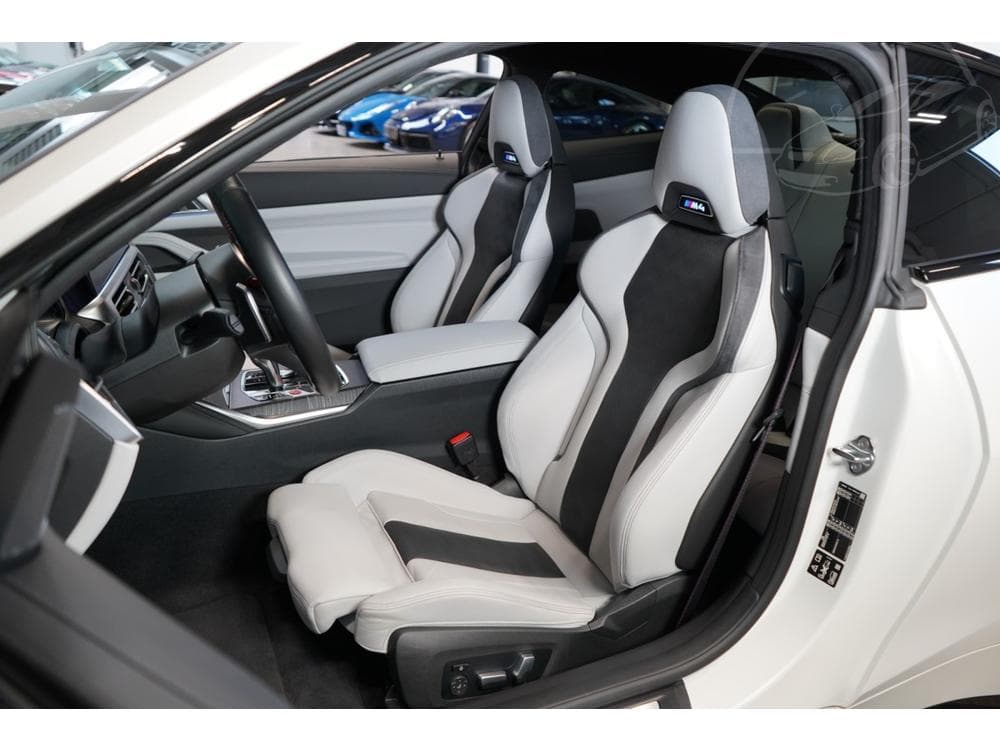 2022 BMW M4 - 55