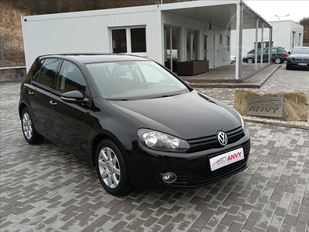 2011 Volkswagen GOLF