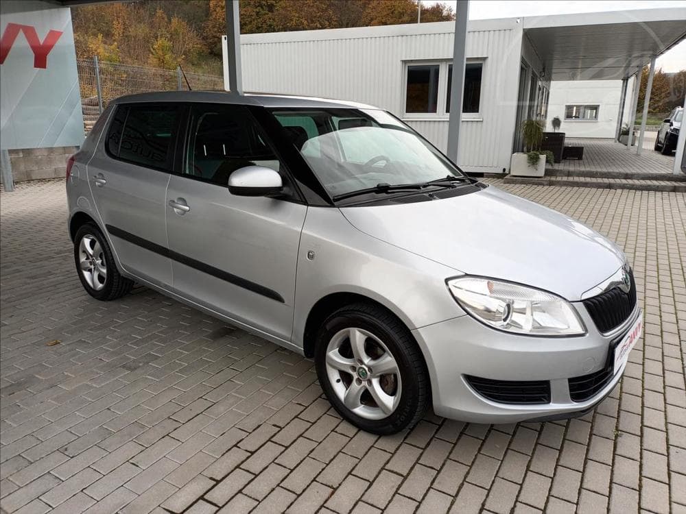 2011 Škoda FABIA - 3