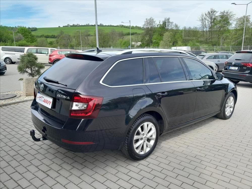2019 Škoda OCTAVIA - 10