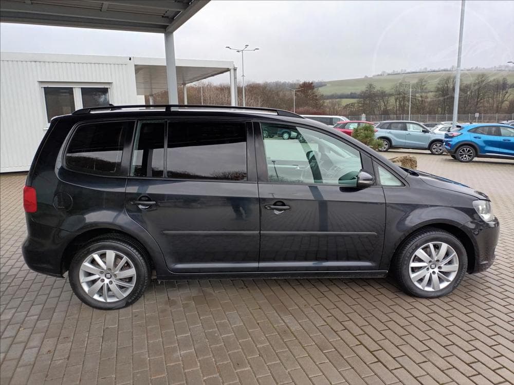 2011 Volkswagen TOURAN - 4