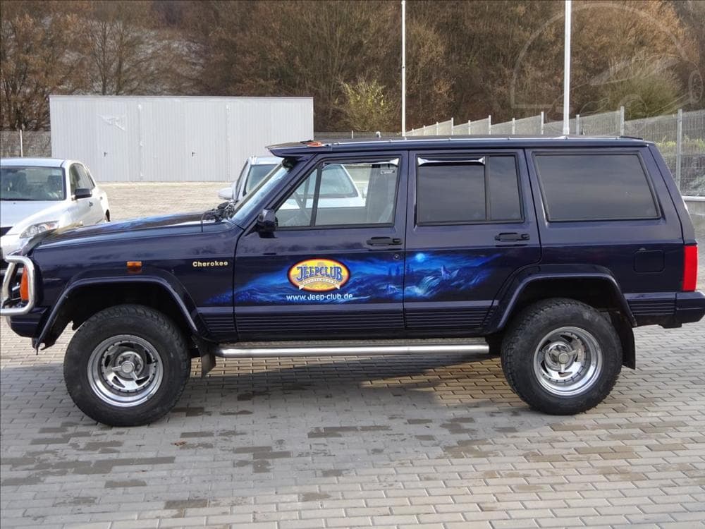 1996 Jeep CHEROKEE - 4