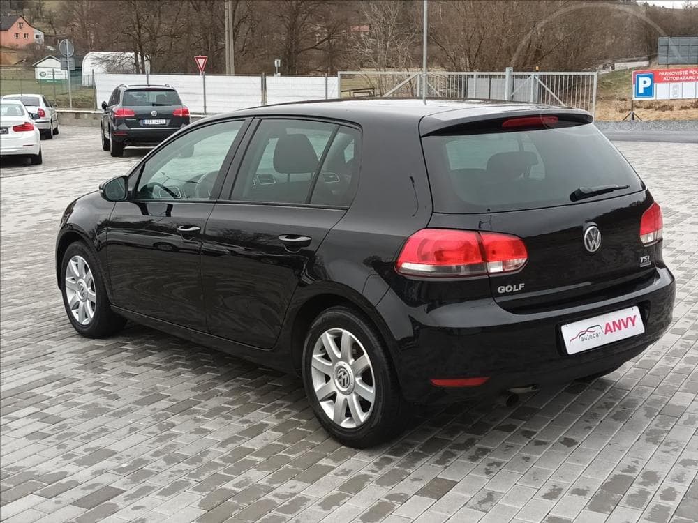 2011 Volkswagen GOLF - 4