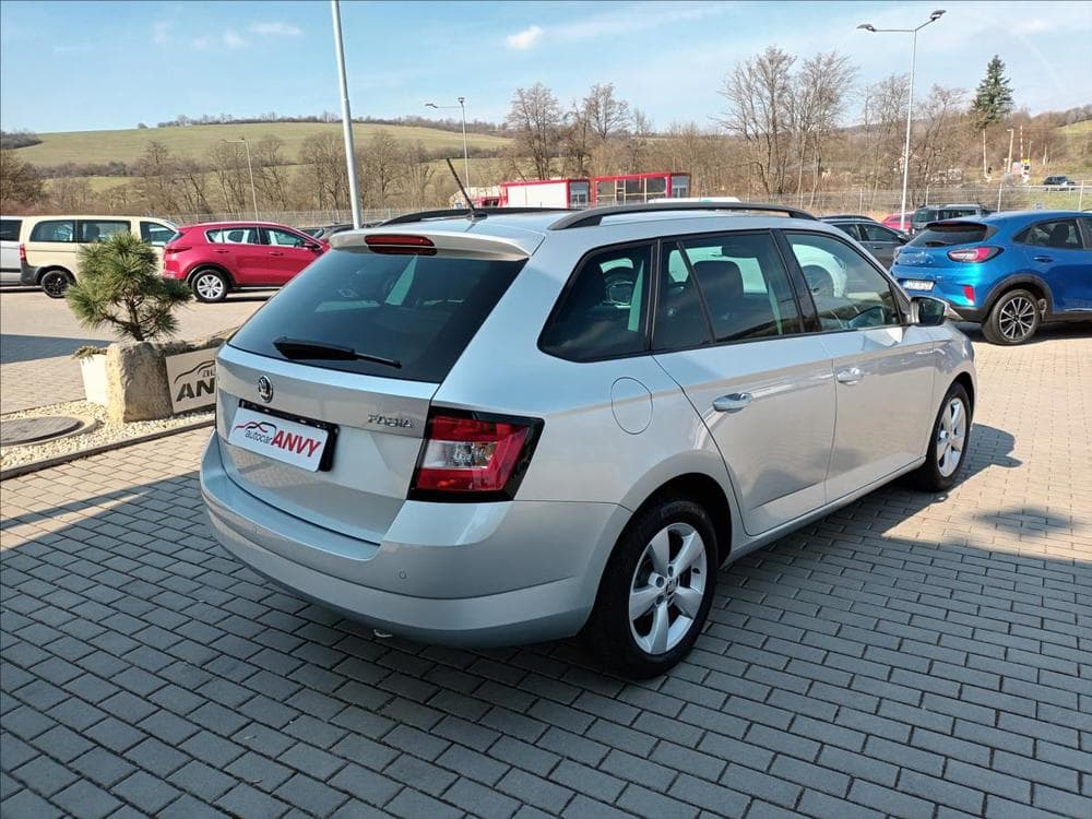 2017 Škoda FABIA - 9