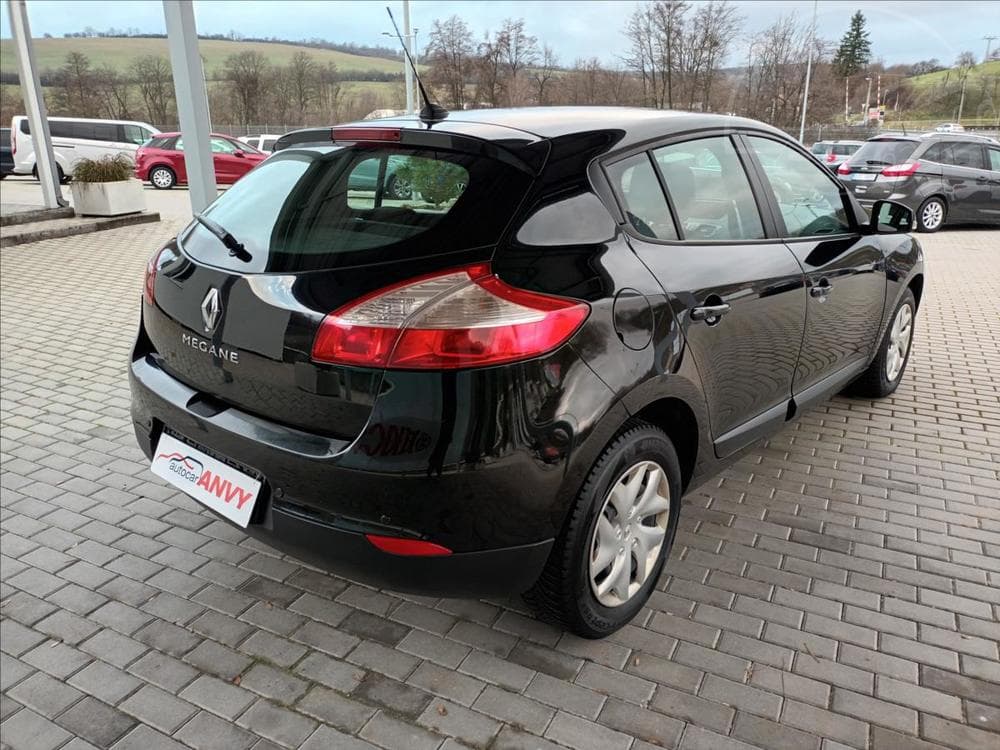 2013 Renault MEGANE - 5