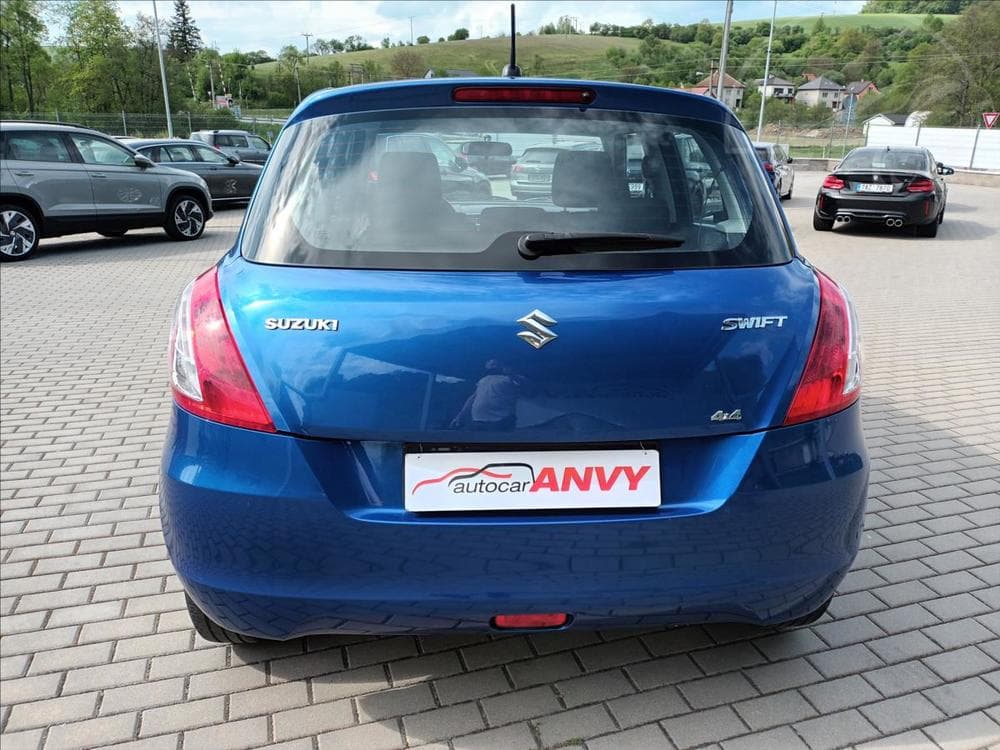 2015 Suzuki SWIFT - 6